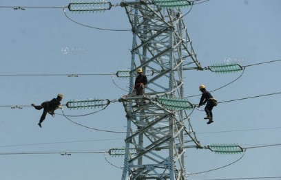 我在国家电网工作却像在杂技团上班