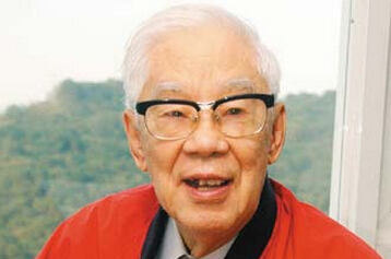 只缘身在此山中